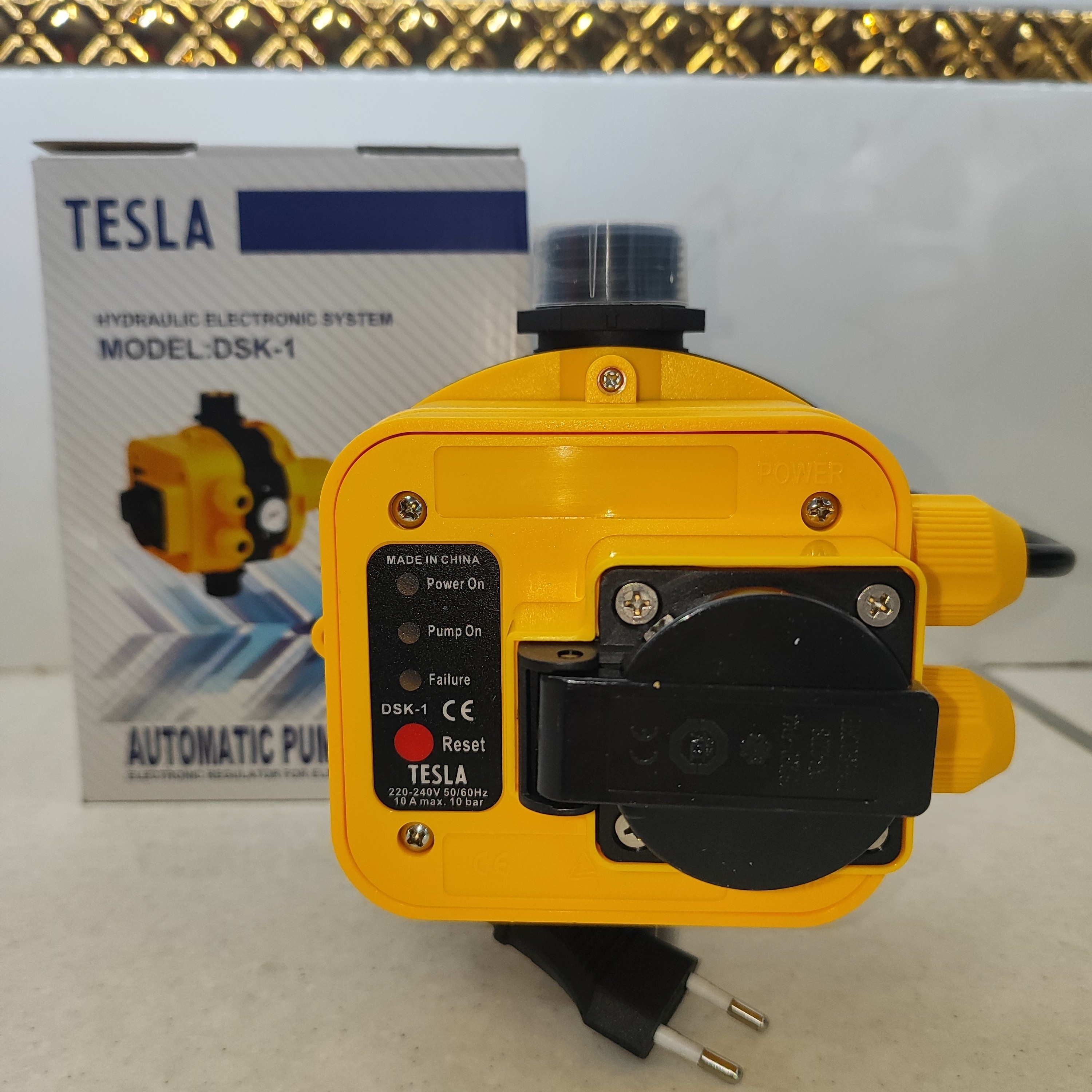 ست کنترل پمپ آب تسلا مدل DSK-1 کلید کنترل اتوماتیک پمپ TESLA SQ-8.2 با پیچ تنظیم و کابل