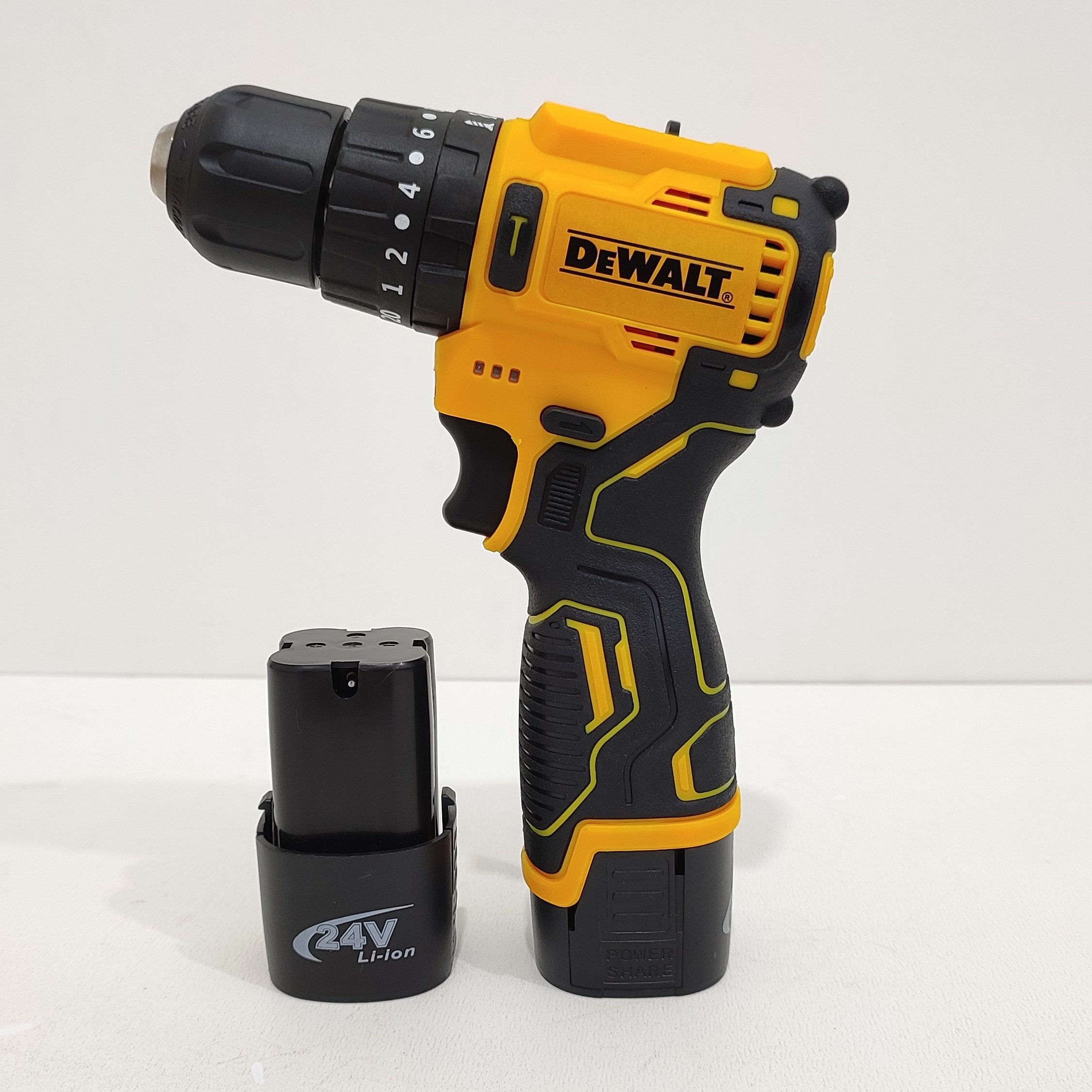دریل شارژی 24 ولت دیوالت موتور براشلس مدل DEWALT-24