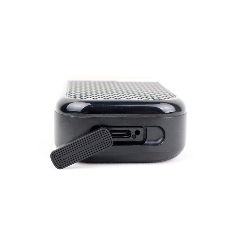 ماشین اصلاح موی صورت شارژی وی جی ار مدل V-331 professional
