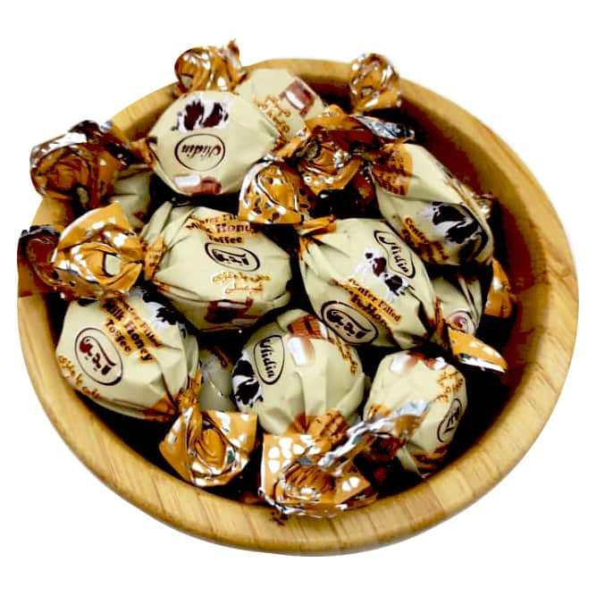 تافی کره ای با مغزی شیر عسل آیدین - 500 گرم