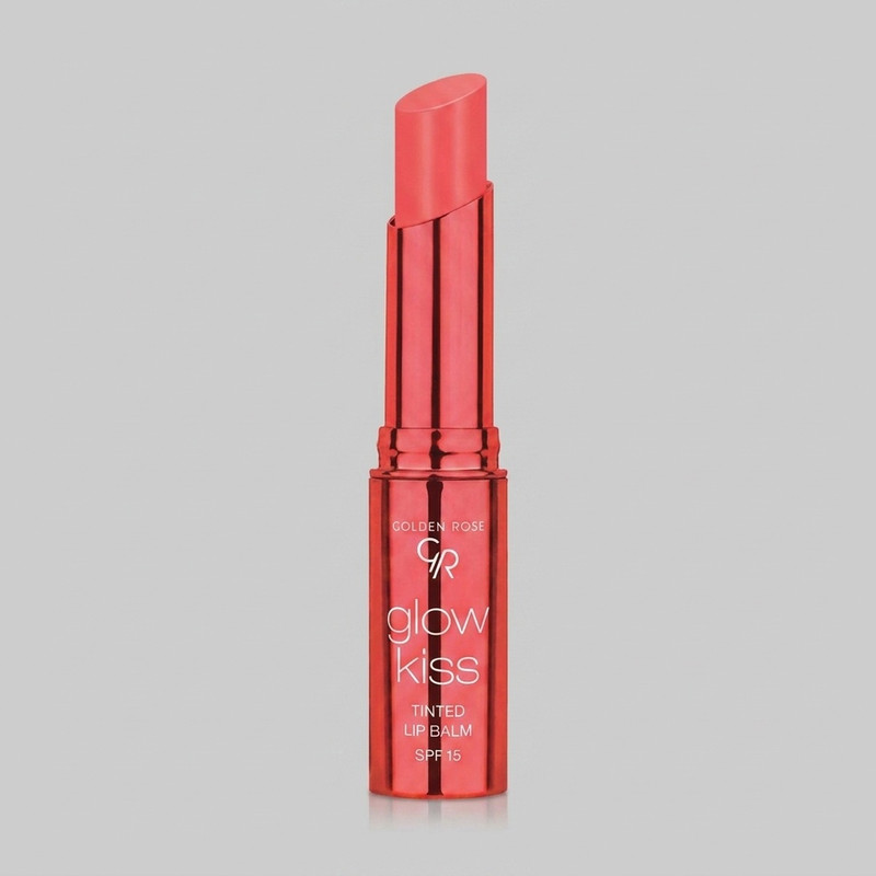 بالم لب رنگی گلدن رز مدل TINTED شماره 02 بافت کرمی، حاوی ویتامین E و هیالورونیک اسید، محافظت SPF 15، ماندگاری و رطوبترسانی بالا، نمای نهایی براق و بدون چسبندگی
