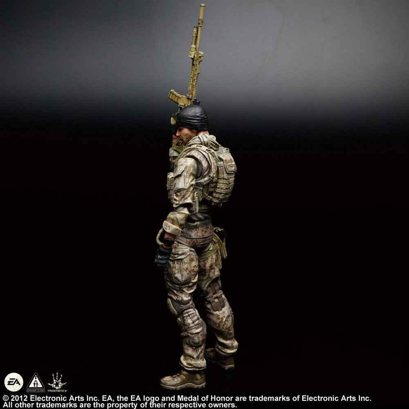 فیگور سرباز مدل تام پریچر مدال هانر طرح Medal Of Honor Warfighter Play arts